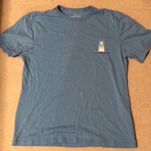 Men’s short sleeve vineyard vines t-shirt